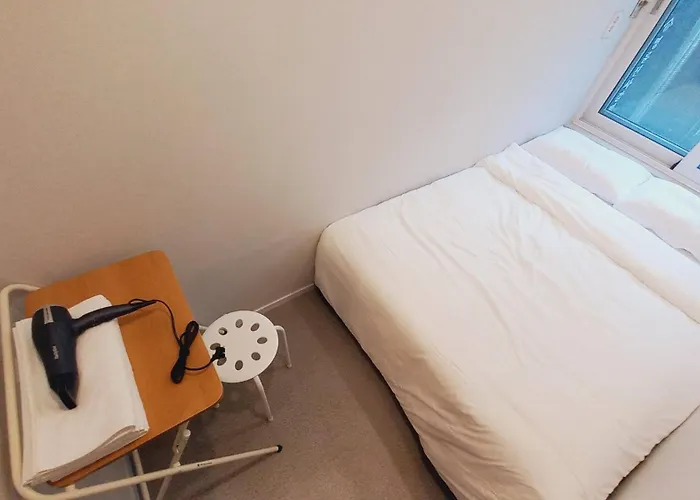 1996 Jongro Guest house Seoul