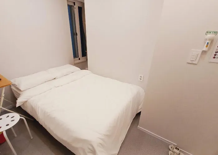 1996 Jongro Guest house